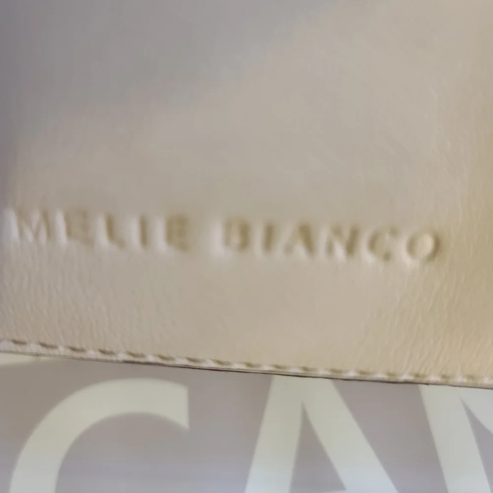 MELIE BIONCO LARGE CROSSBODY W GOLD CHAIN STRAP - Picture 8 of 15